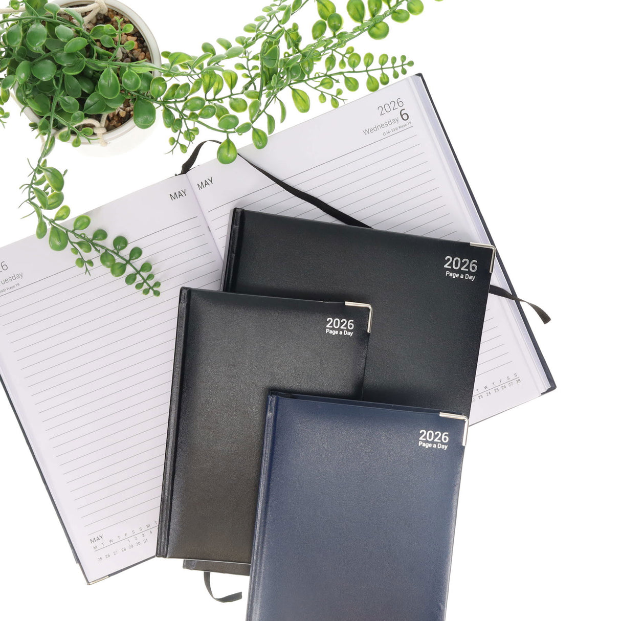 Concept 2026 A5 Diary Page A Day - Navy